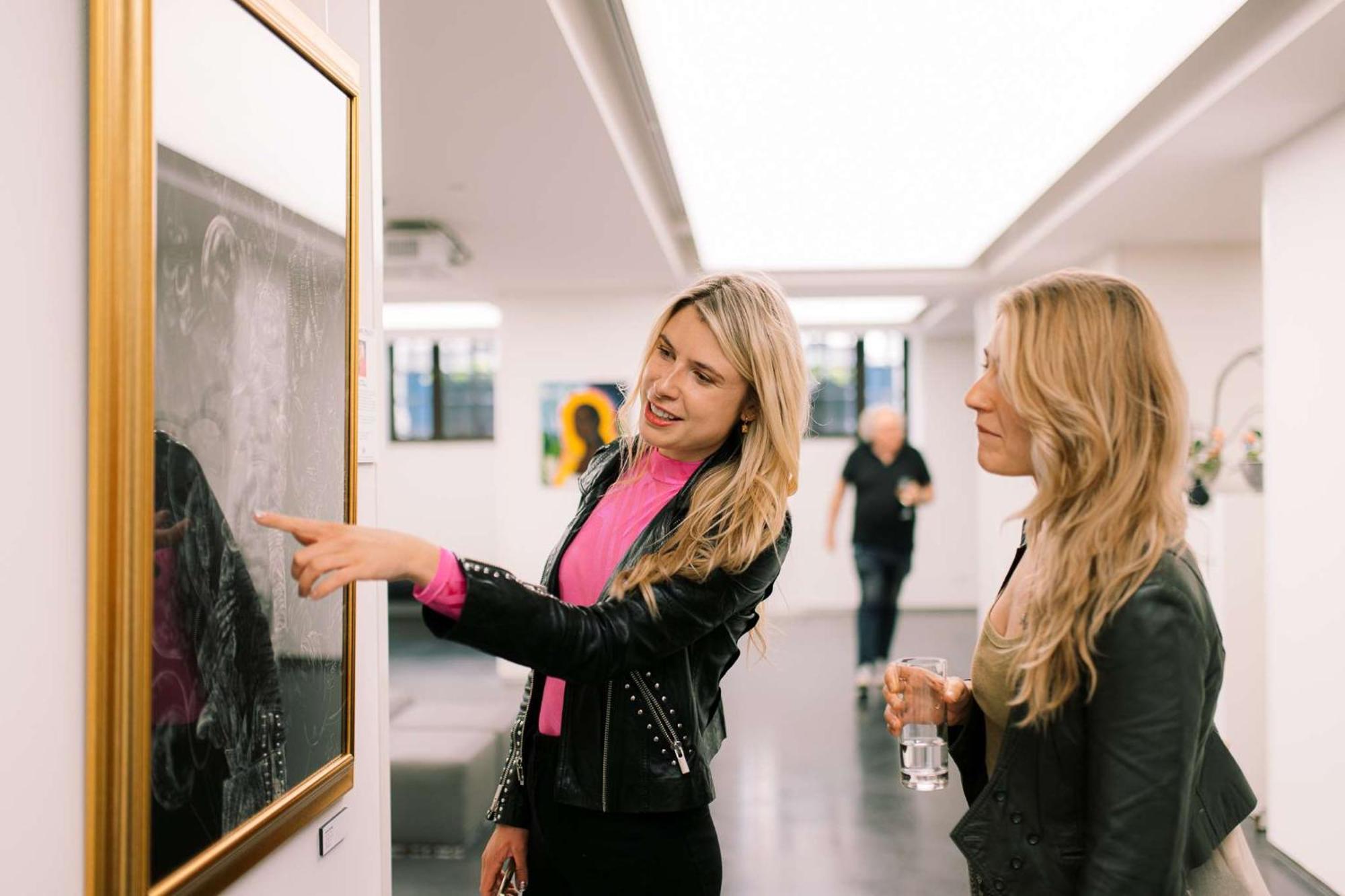 Art'Otel London Hoxton, Powered By Radisson Hotels Экстерьер фото