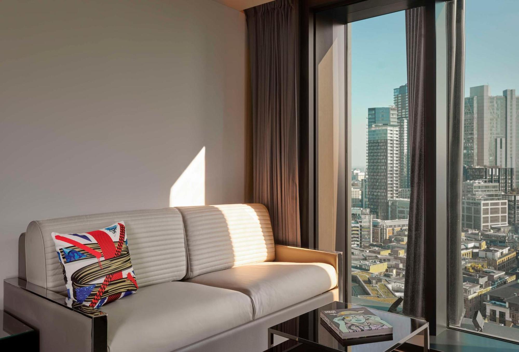 Art'Otel London Hoxton, Powered By Radisson Hotels Экстерьер фото