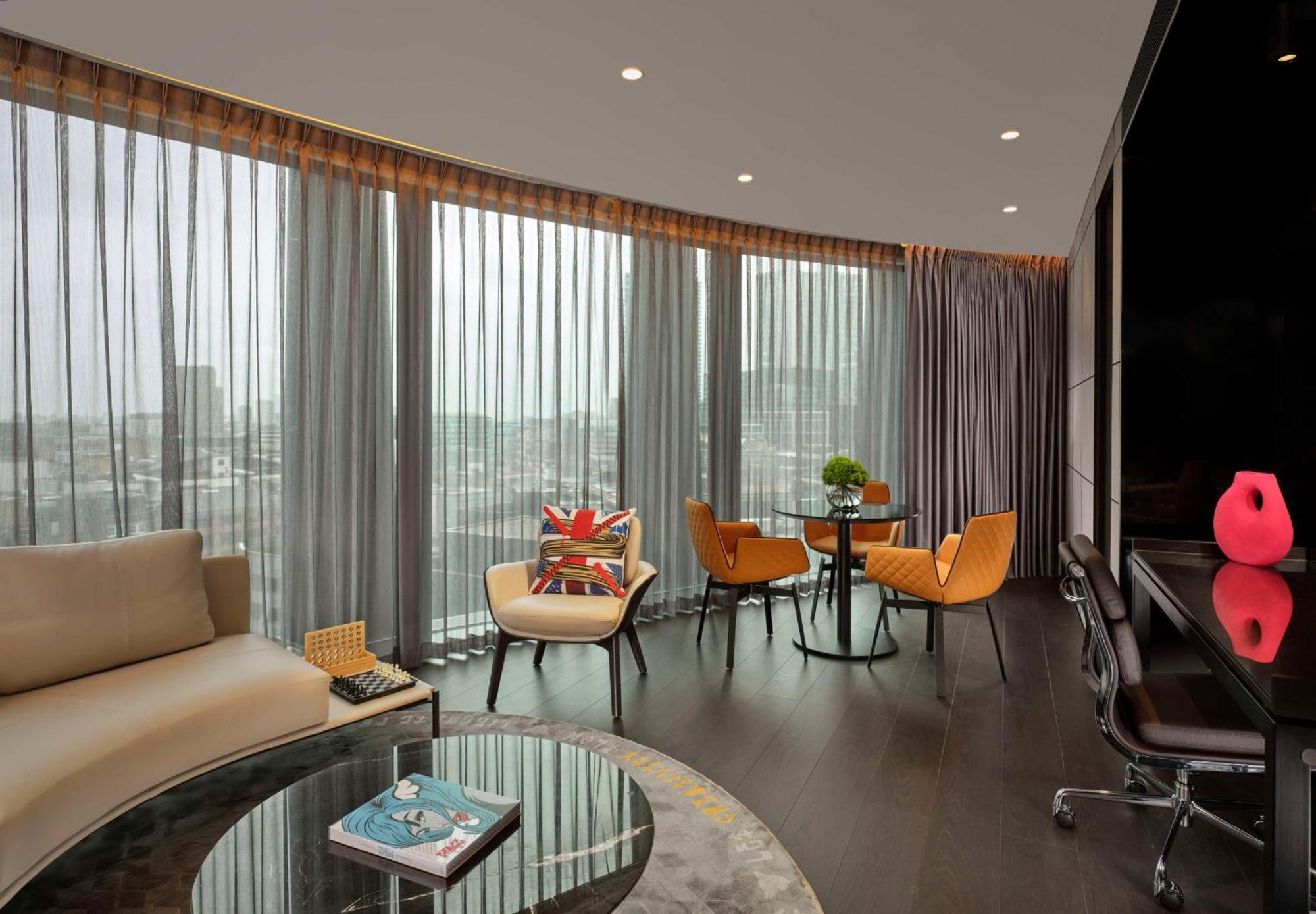 Art'Otel London Hoxton, Powered By Radisson Hotels Экстерьер фото